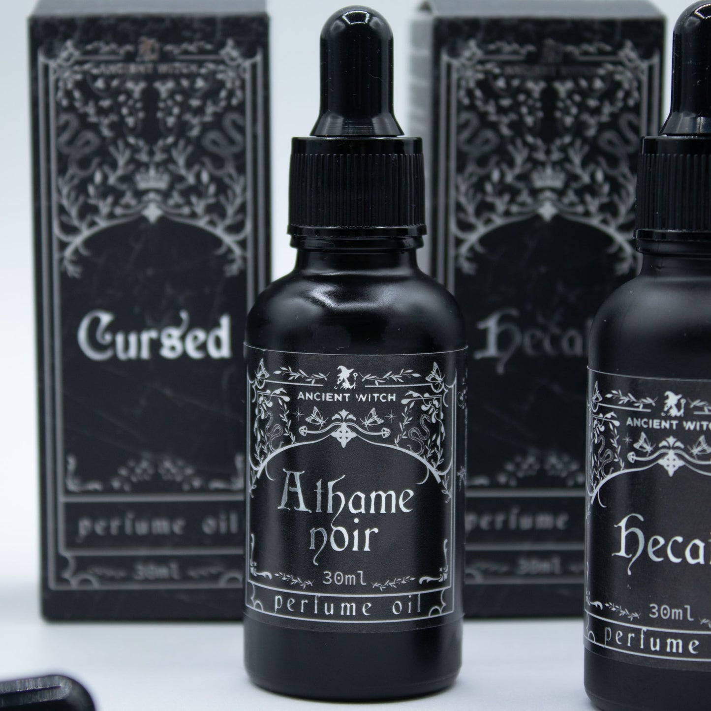 Huile parfumée de sorcière ancienne — Athamé noir