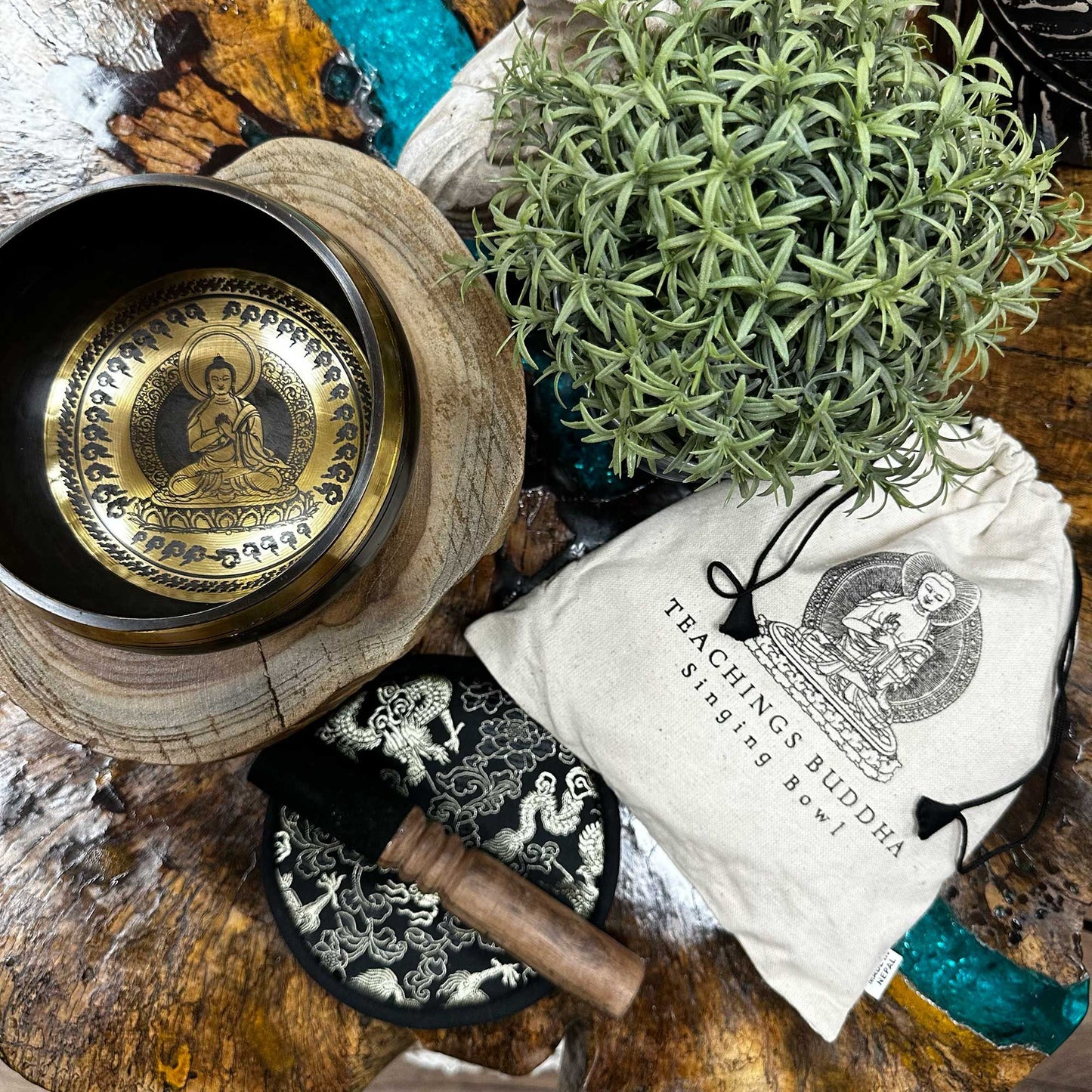 Coffret bol chantant martelé & gravé main — Enseignements du Bouddha · 14 cm