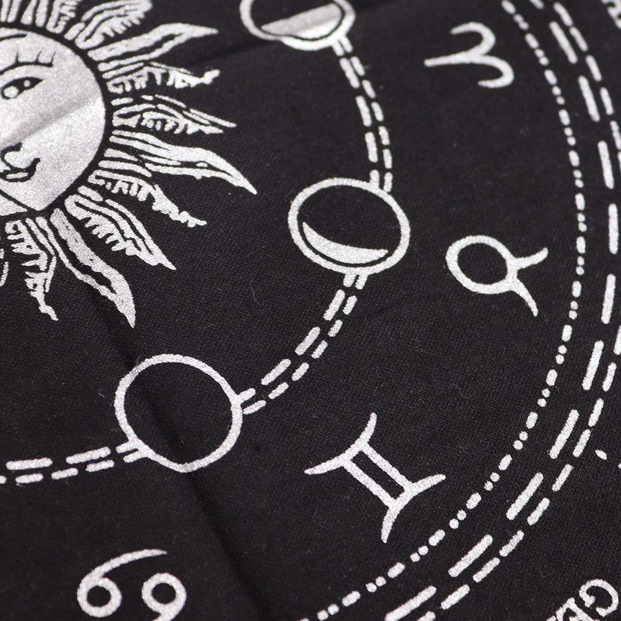 Nappe d’autel ésotérique à franges — Horoscope