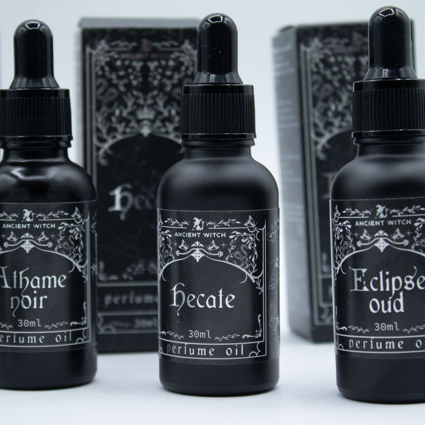Huile parfumée de sorcière ancienne — Hécate