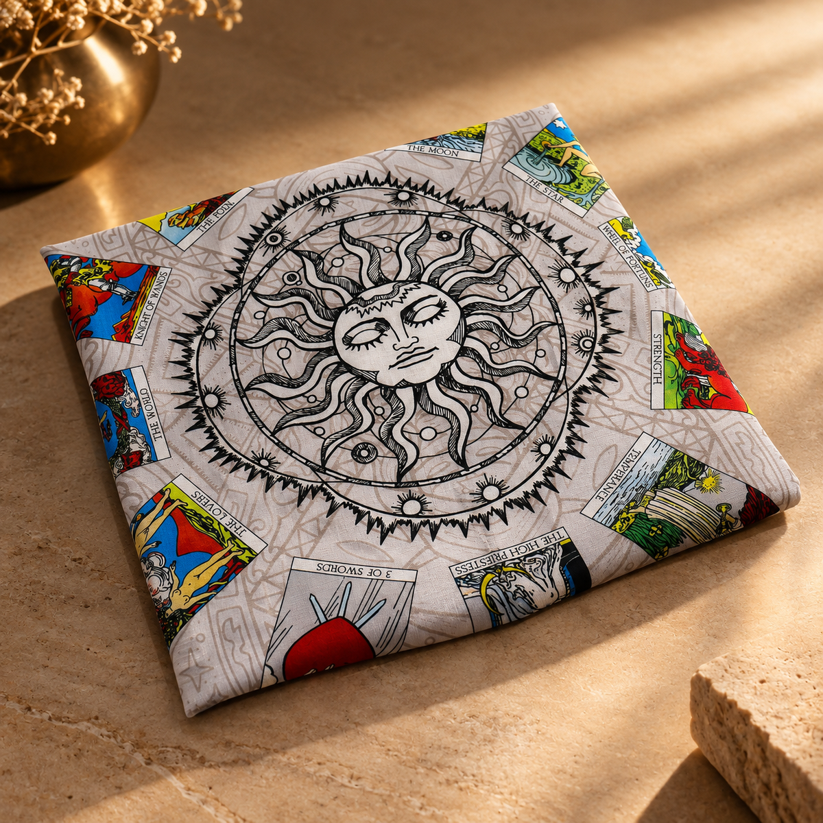 Tapis de lecture de tarot soleil mandala