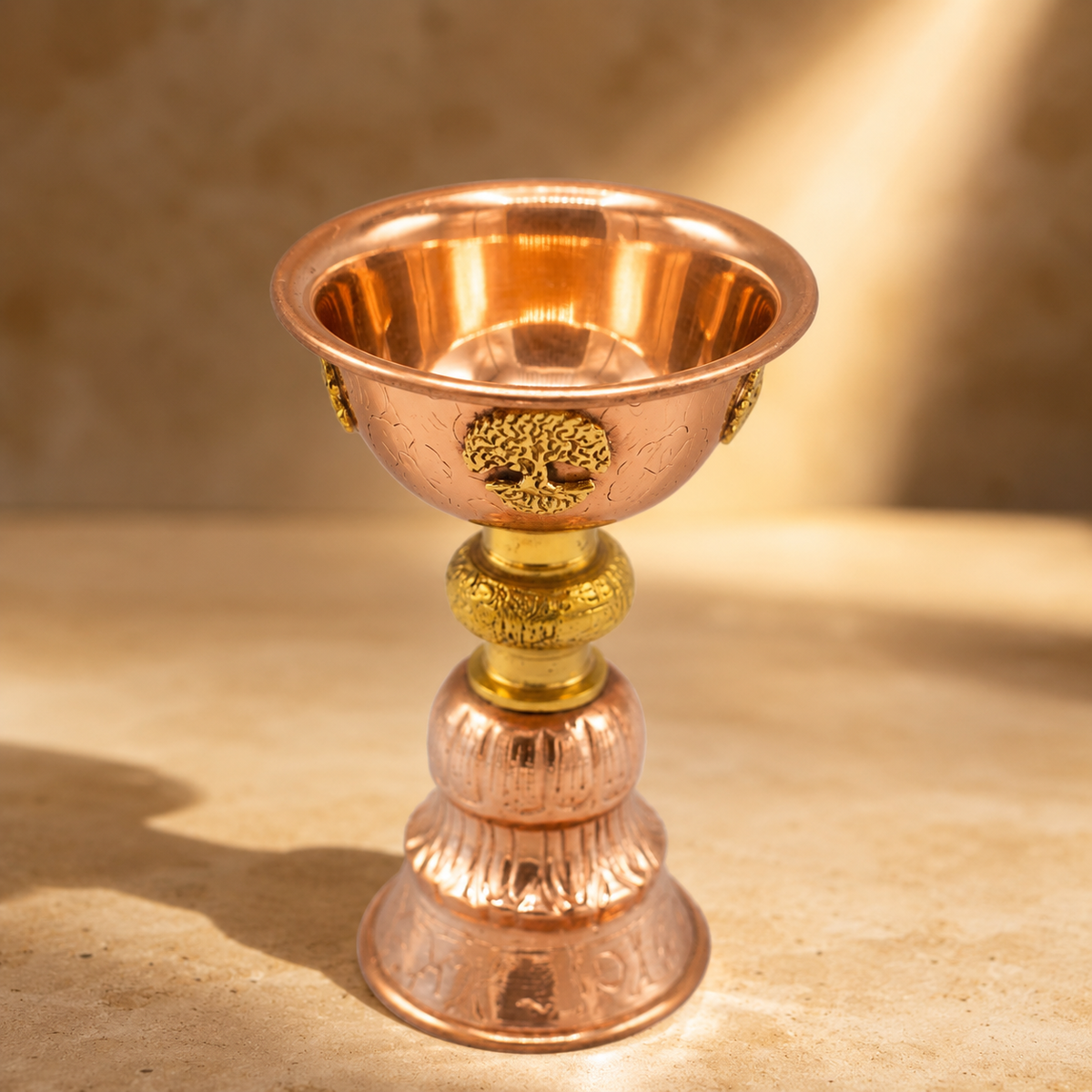 Coupe rituelle en cuivre arbre de vie 10 × 15 cm — vue 3