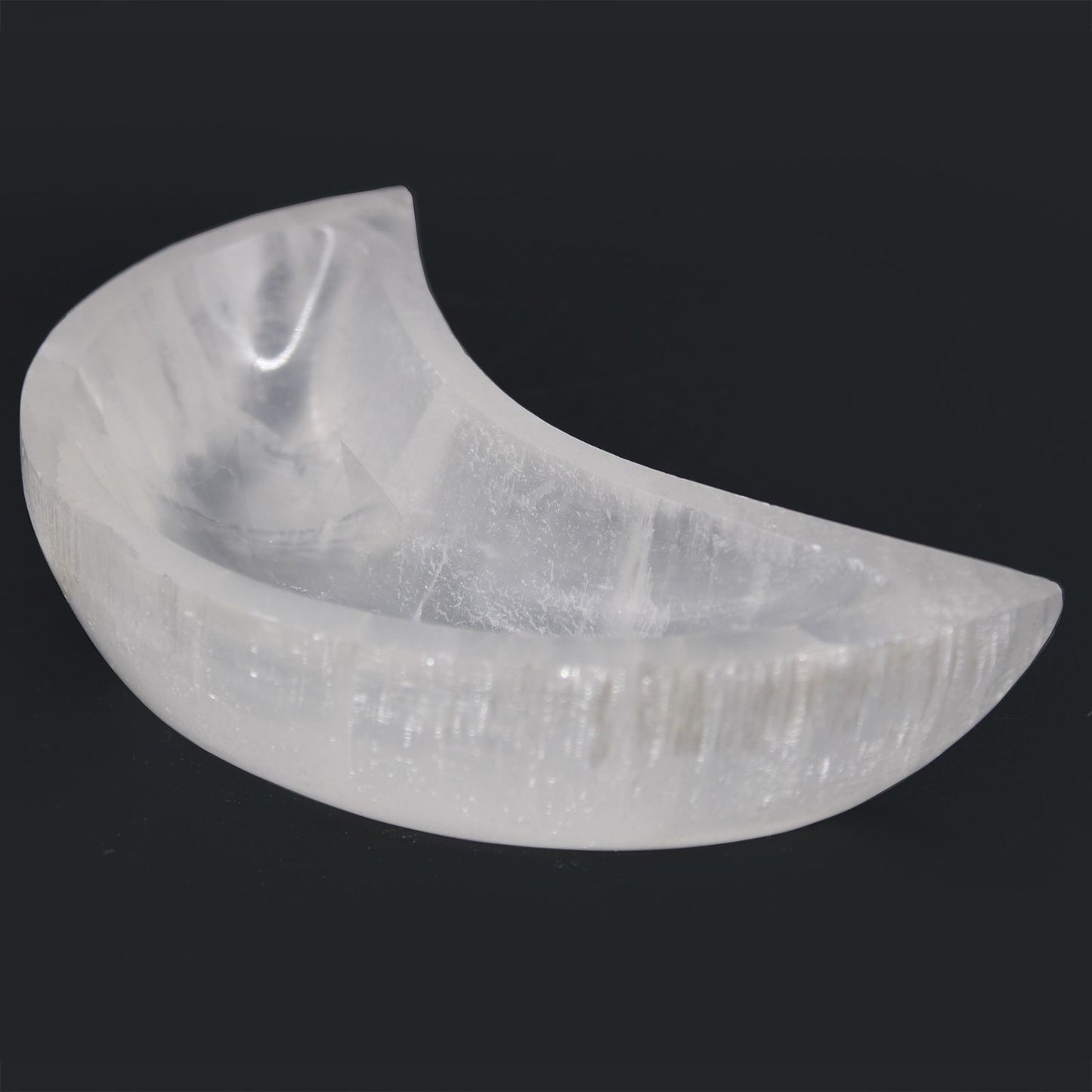 Coupe de lune en sélénite · 15cm
