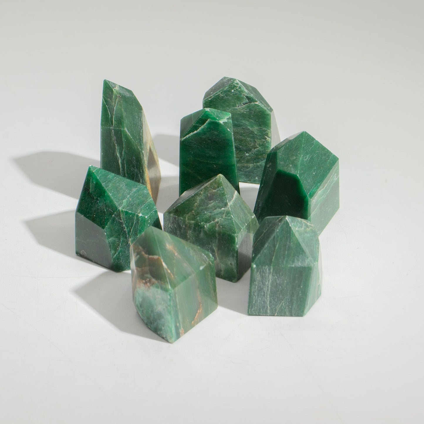 Pointe de gemme — Jade indien · 6 cm