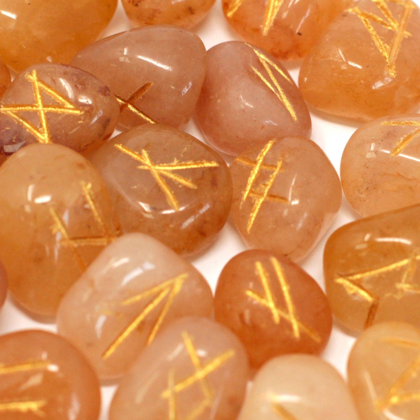 Jeu de runes de l’Inde en pochette — Aventurine jaune