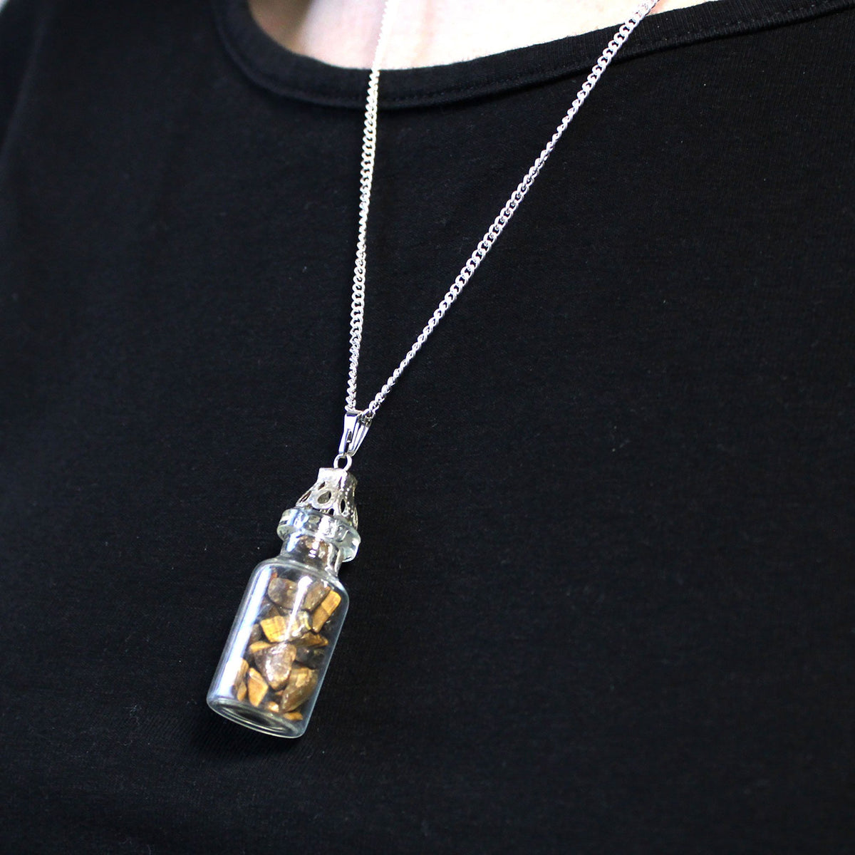 Collier de gemmes en fiole, œil de tigre — vue 3
