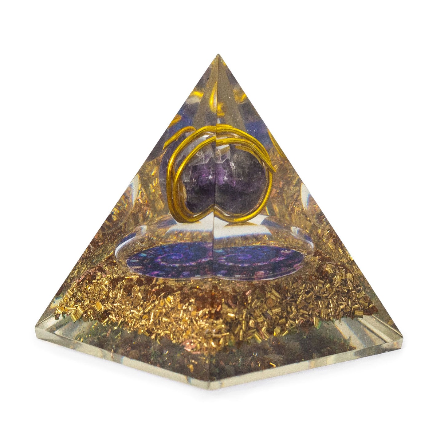 Pyramide d’orgonite format moyen — Améthyste enrobée · Copeaux de cuivre