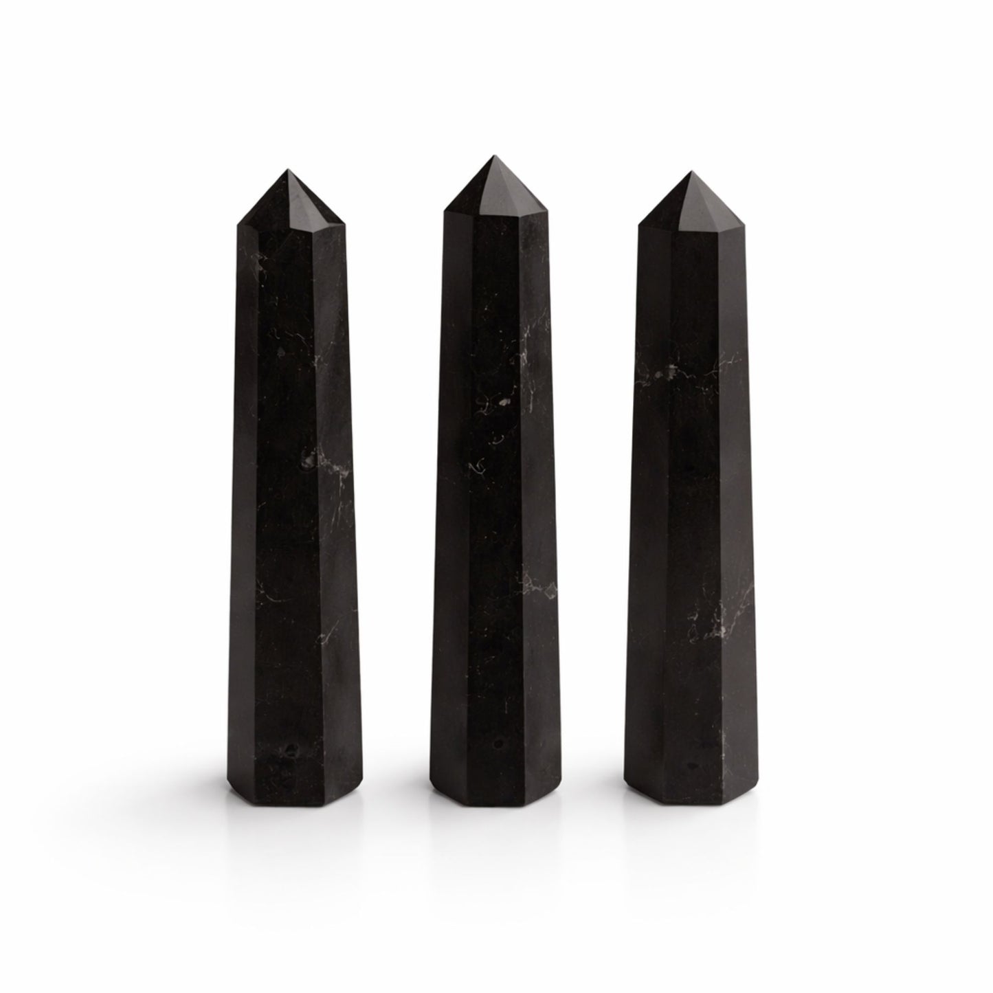 Obélisque à six faces — Tourmaline noire · 11 cm