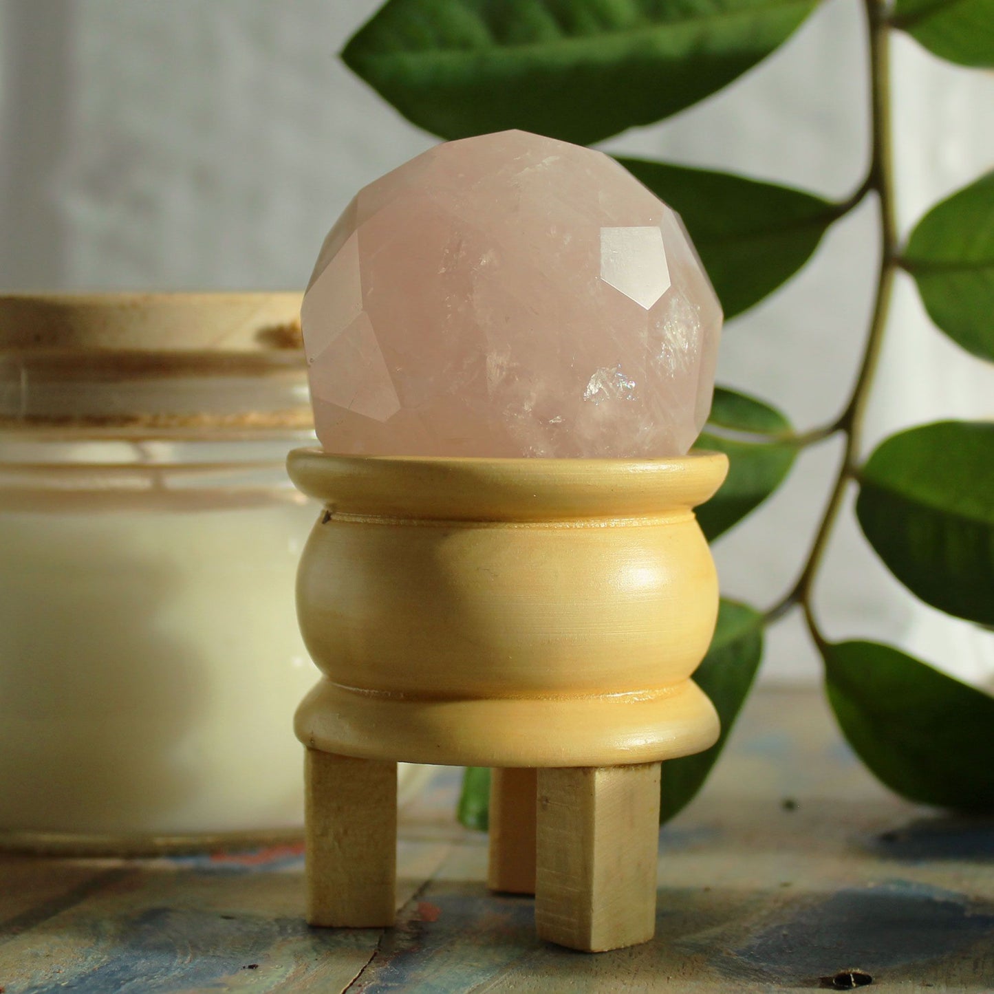 Sphère de soin sur socle — Améthyste