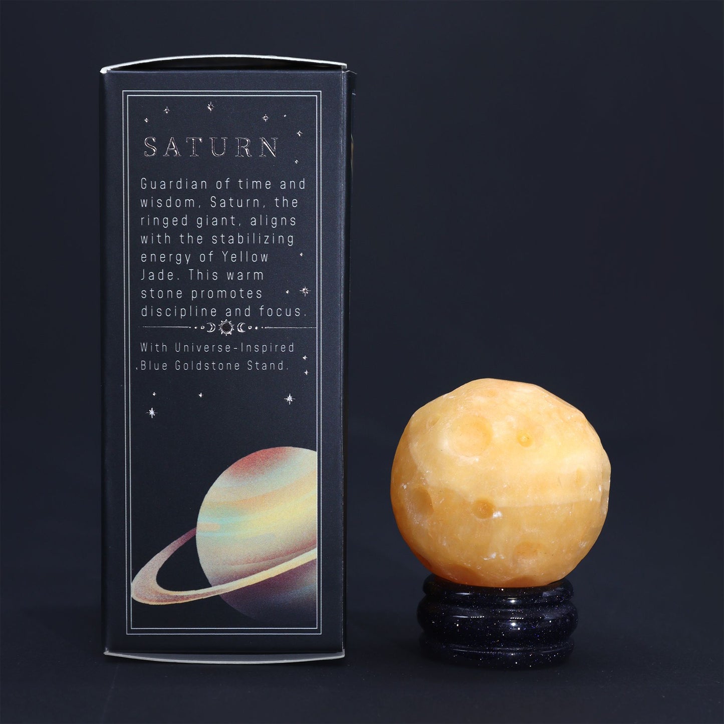 Planète Saturne en jade jaune sur socle solaire · 40mm