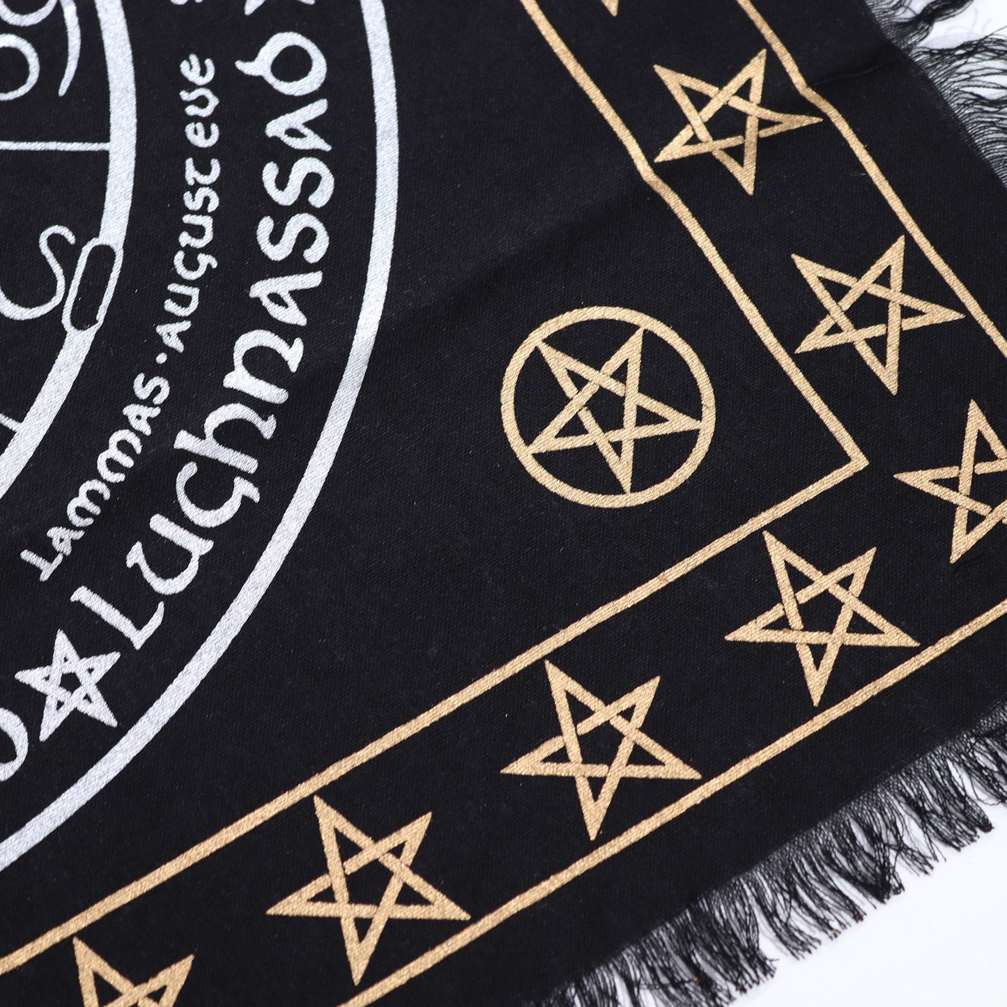 Nappe d’autel ésotérique à franges — Vie, Mort, Renaissance