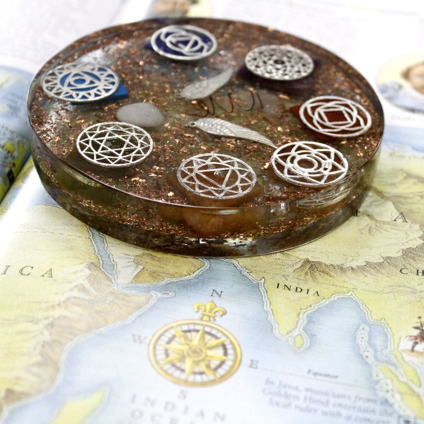 Orgonite de bureau — Ange · Grand format