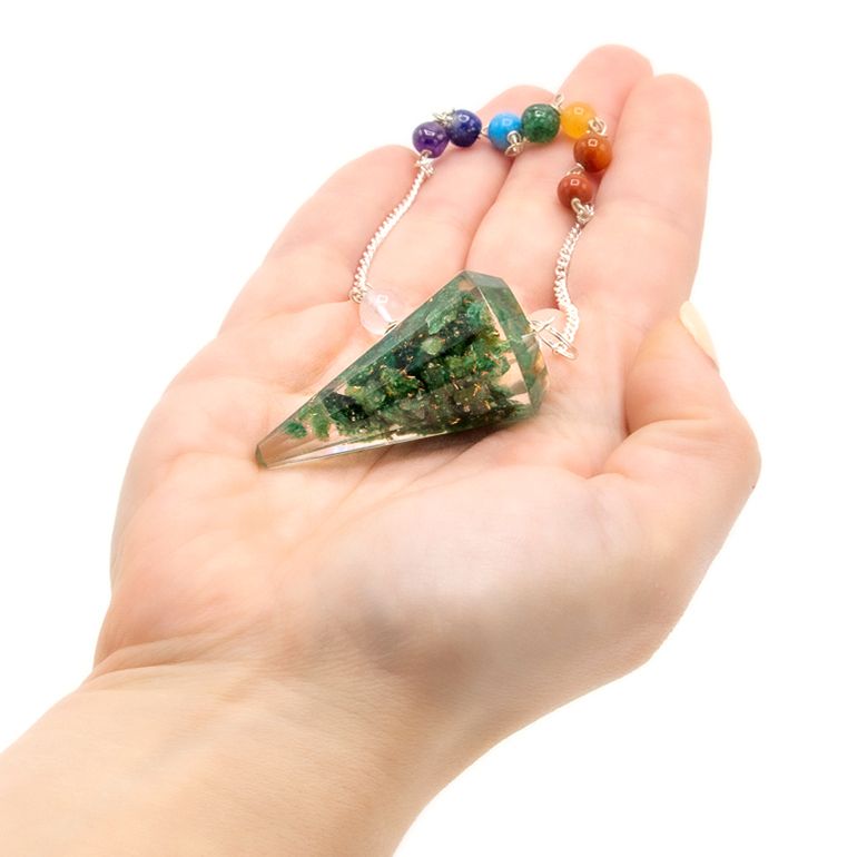 Pendule chakra d’orgonite — Aventurine verte