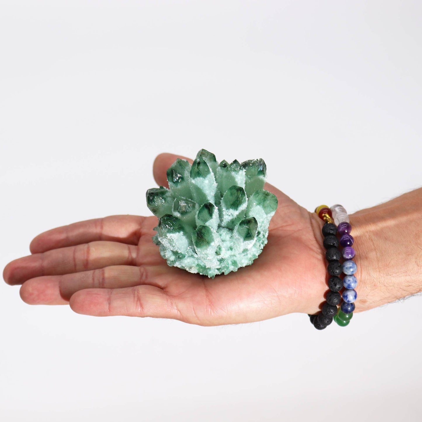 Géode — Grappe artisanale de quartz naturel · Quartz fantôme vert · 8cm