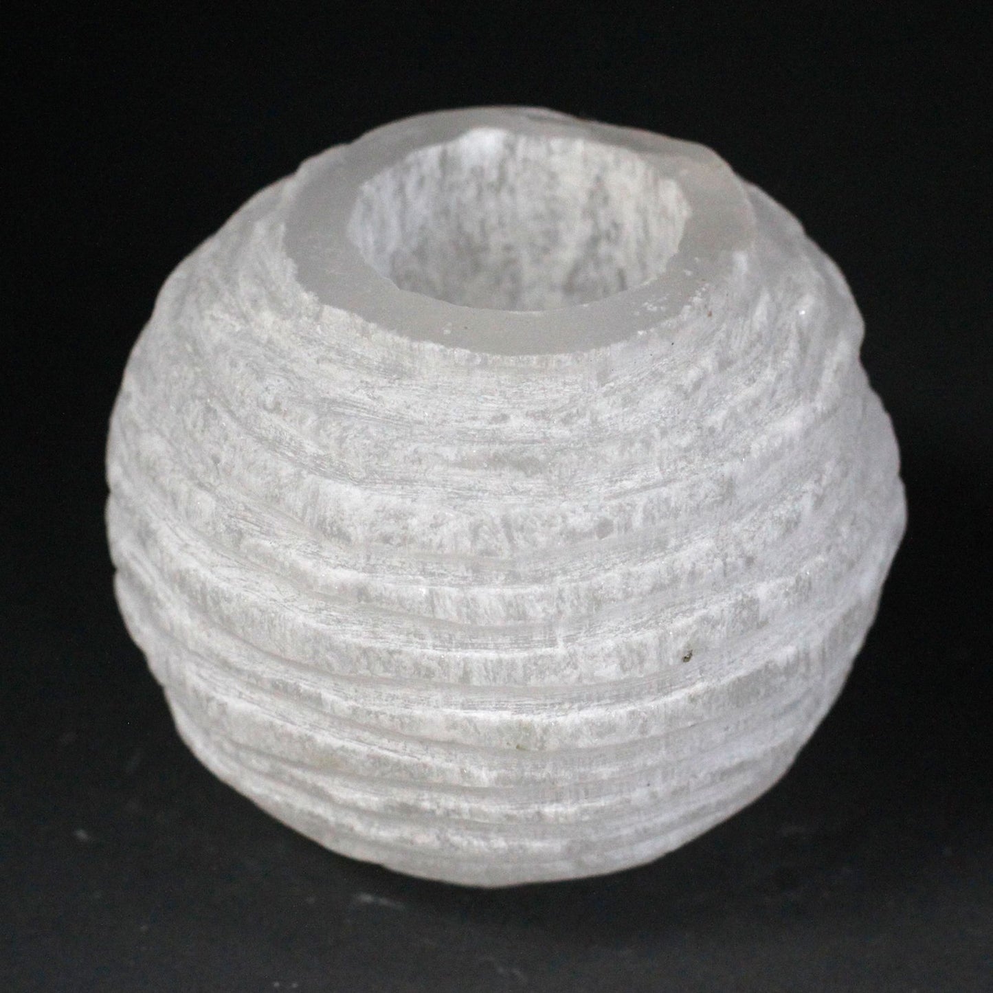 Bougeoir en sélénite — Boule de neige · 8 cm