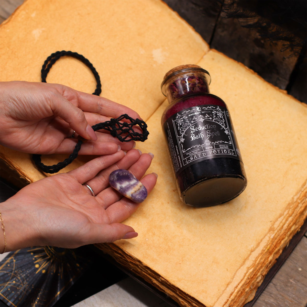 Potion de bain de sorcière, amulette de citrine — vue 7