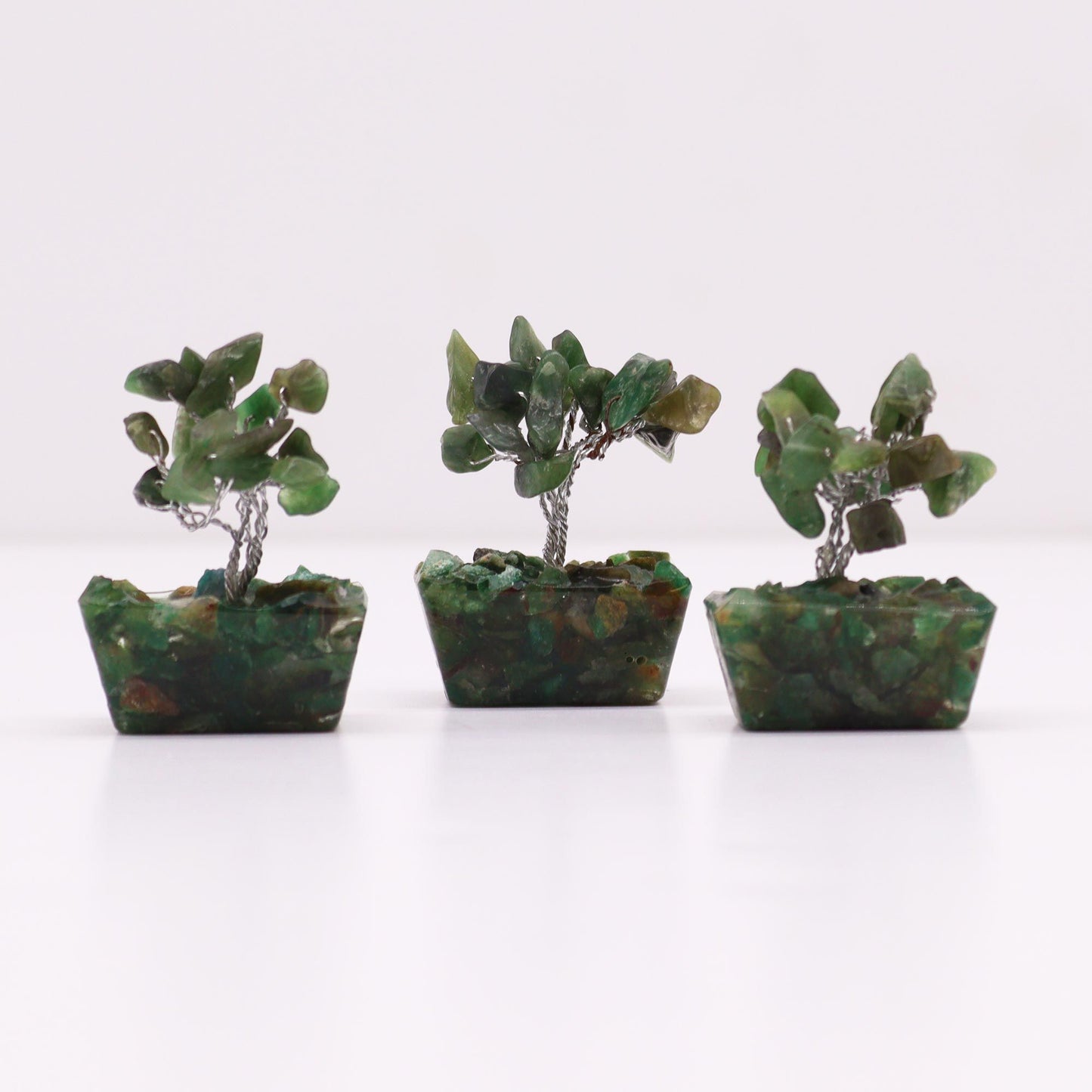 Mini arbre sur socle d’orgonite — Aventurine verte