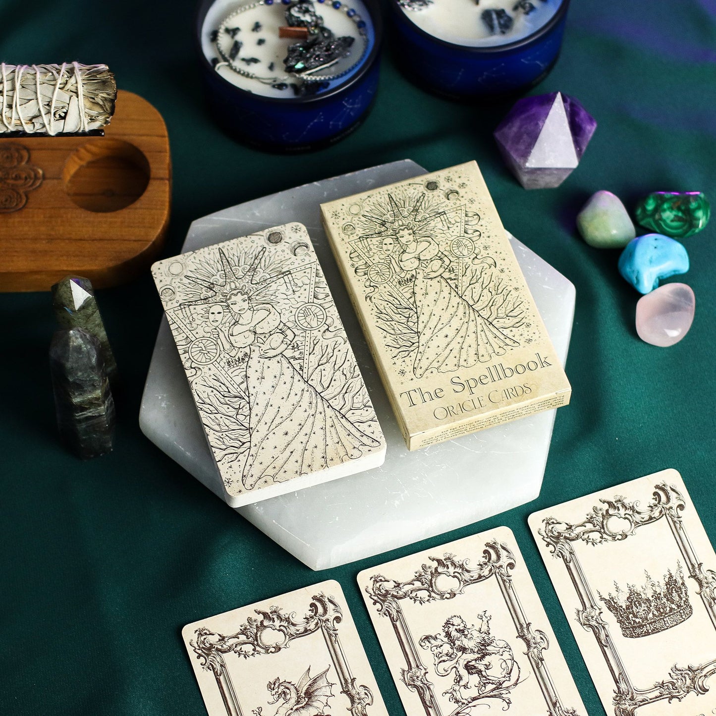 Cartes oracle du grimoire — Jeu de sorcellerie