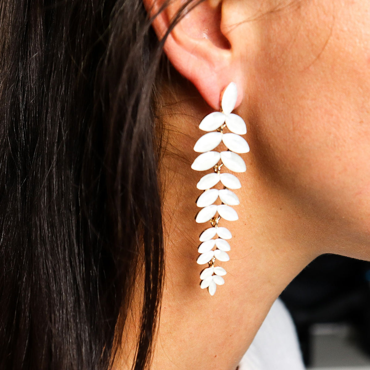 Boucles d’oreilles longues en verre, perle — vue 2