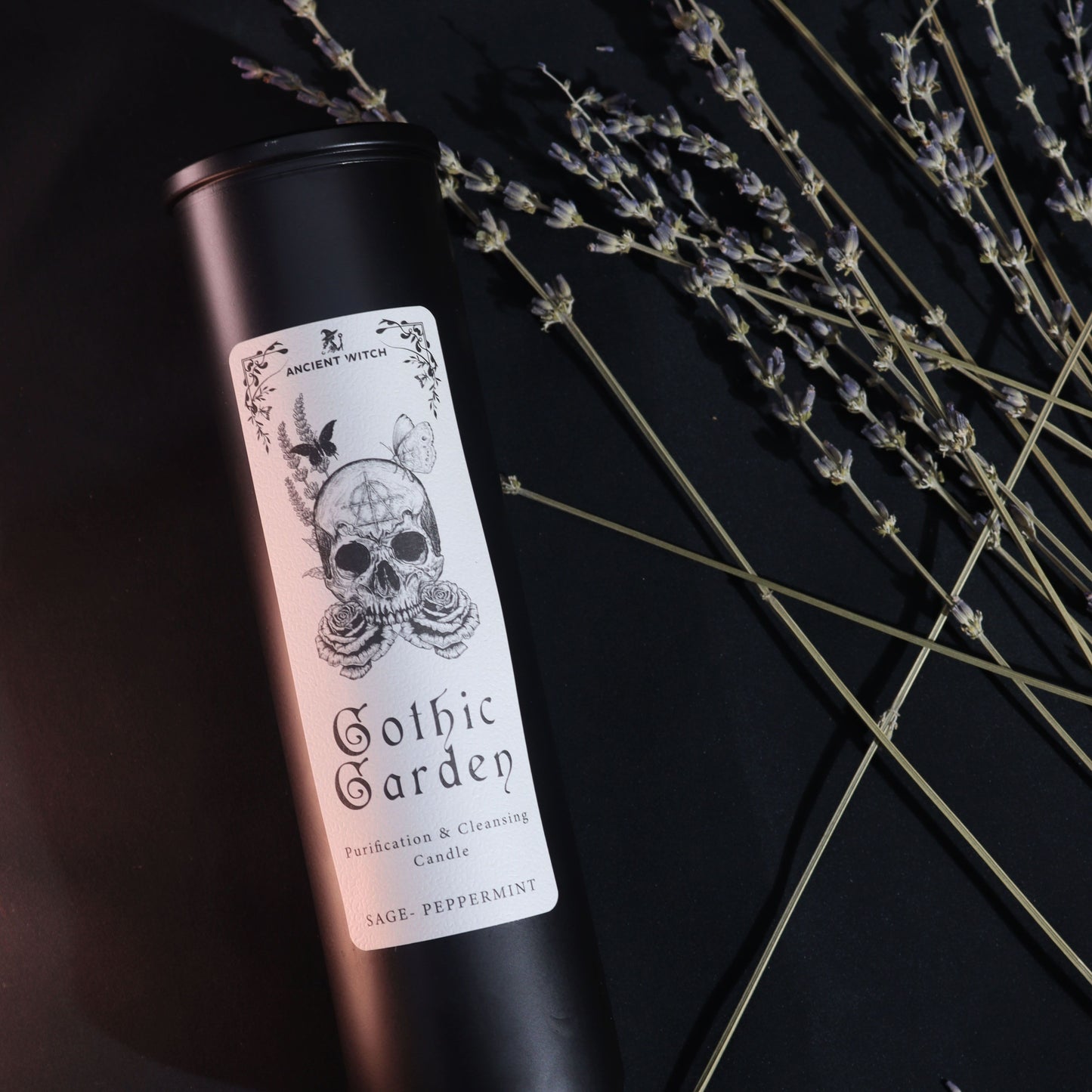 Bougies purificatrices de sorcières anciennes — Jardin gothique