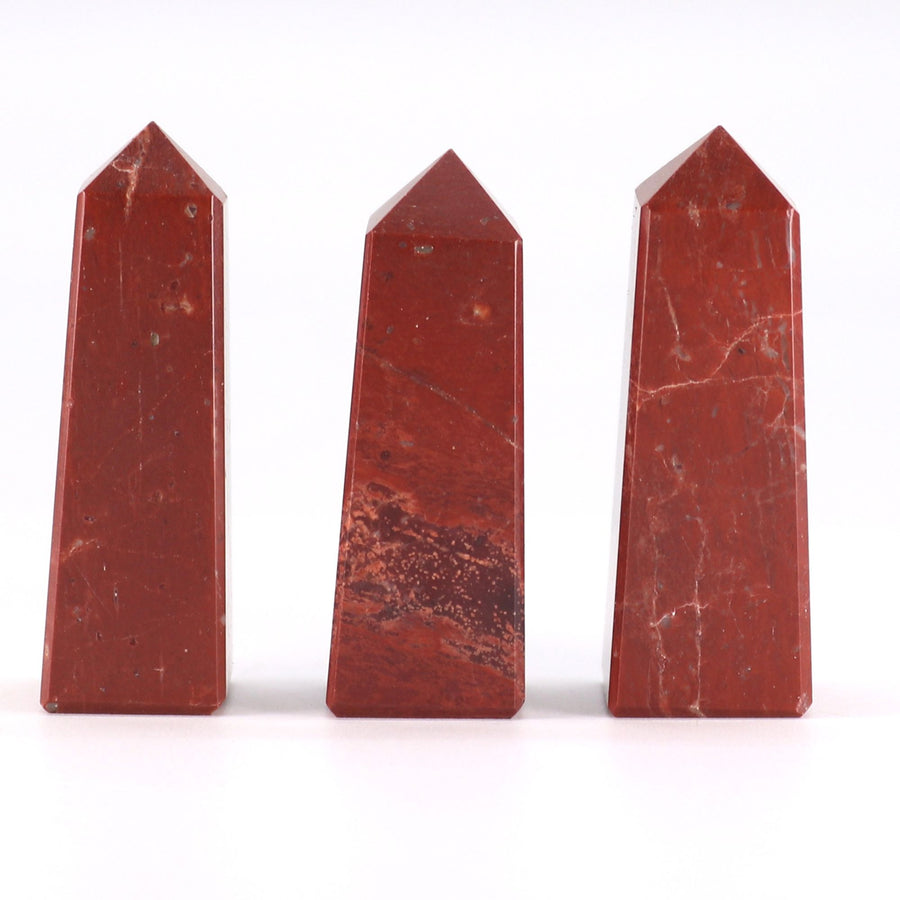 Obélisque — Jaspe rouge · 5 cm