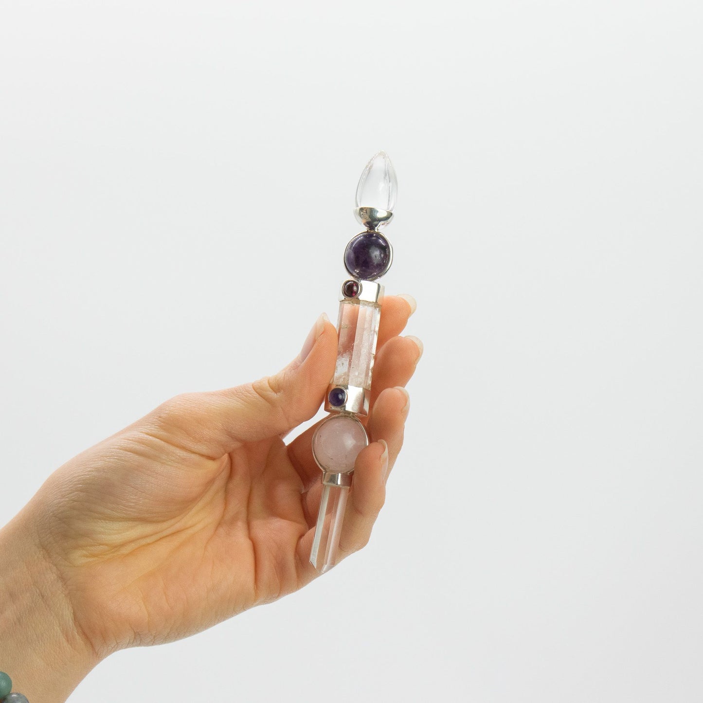Baguette Axis of Grace — Sphères d’améthyste & quartz rose, tige de quartz · 12 cm