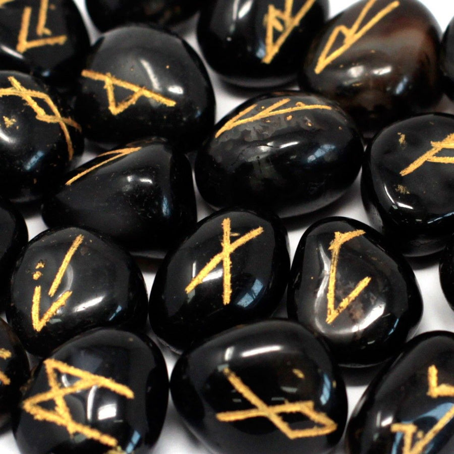 Jeu de runes de l’Inde en pochette — Onyx noir