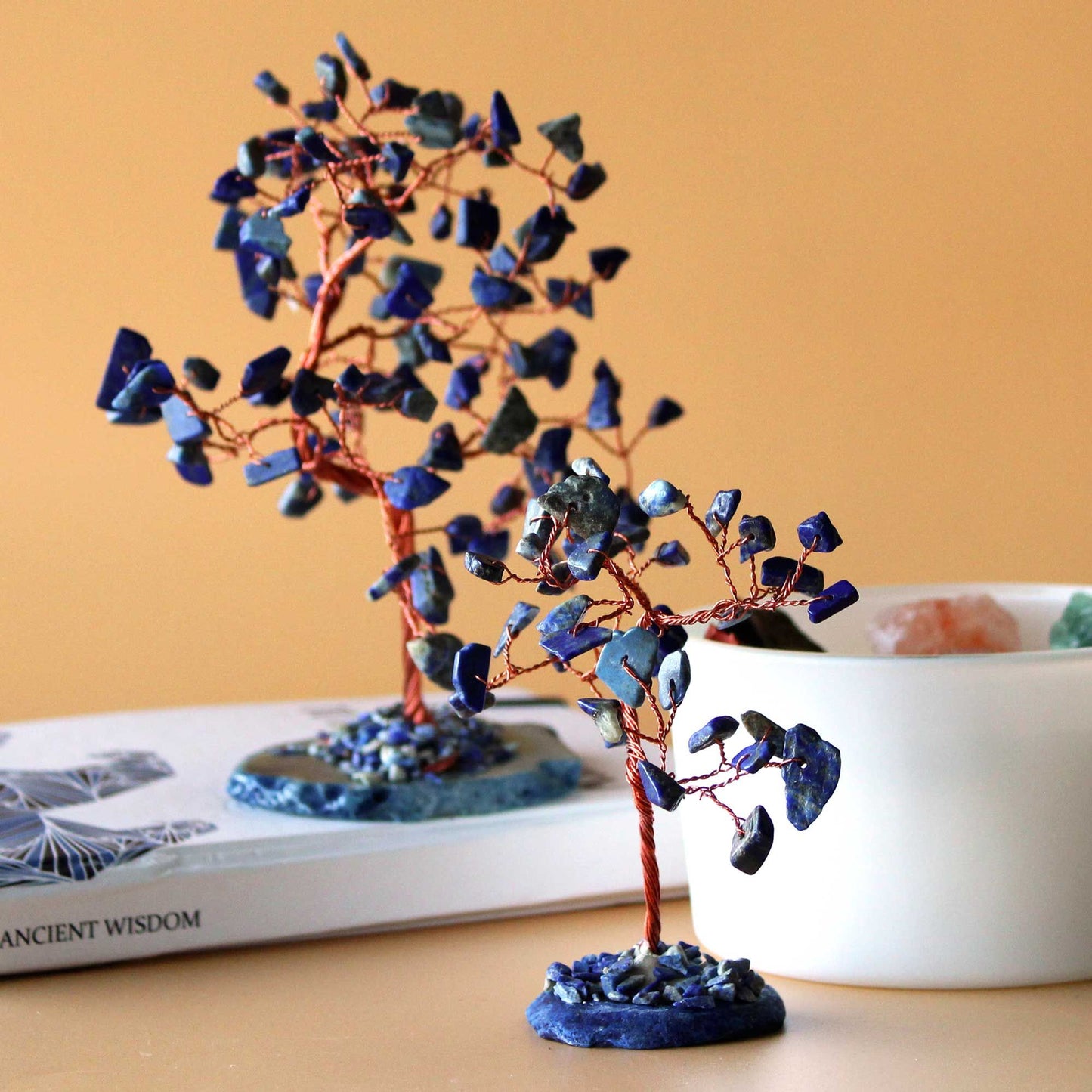 Arbre : sodalite sur socle d’agate bleu