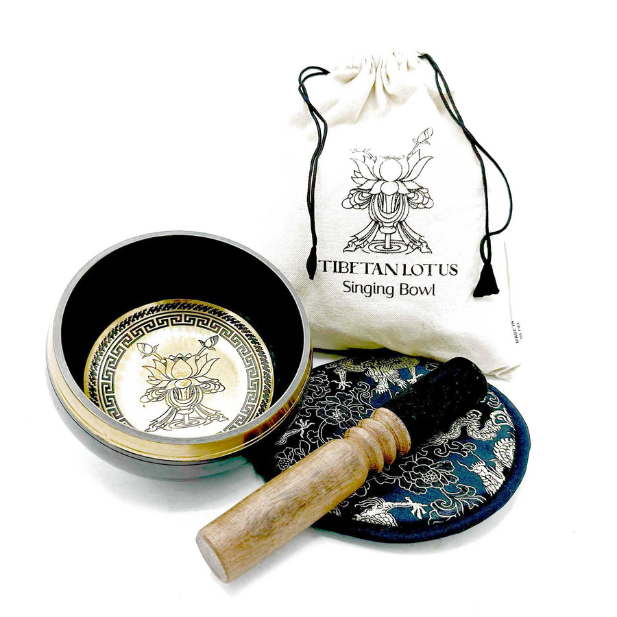 Coffret bol chantant martelé & gravé main — Fleur de lotus · 14 cm