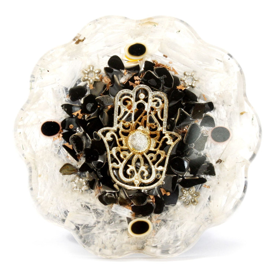 Orgonite de bureau — Main de sélénite · Format moyen