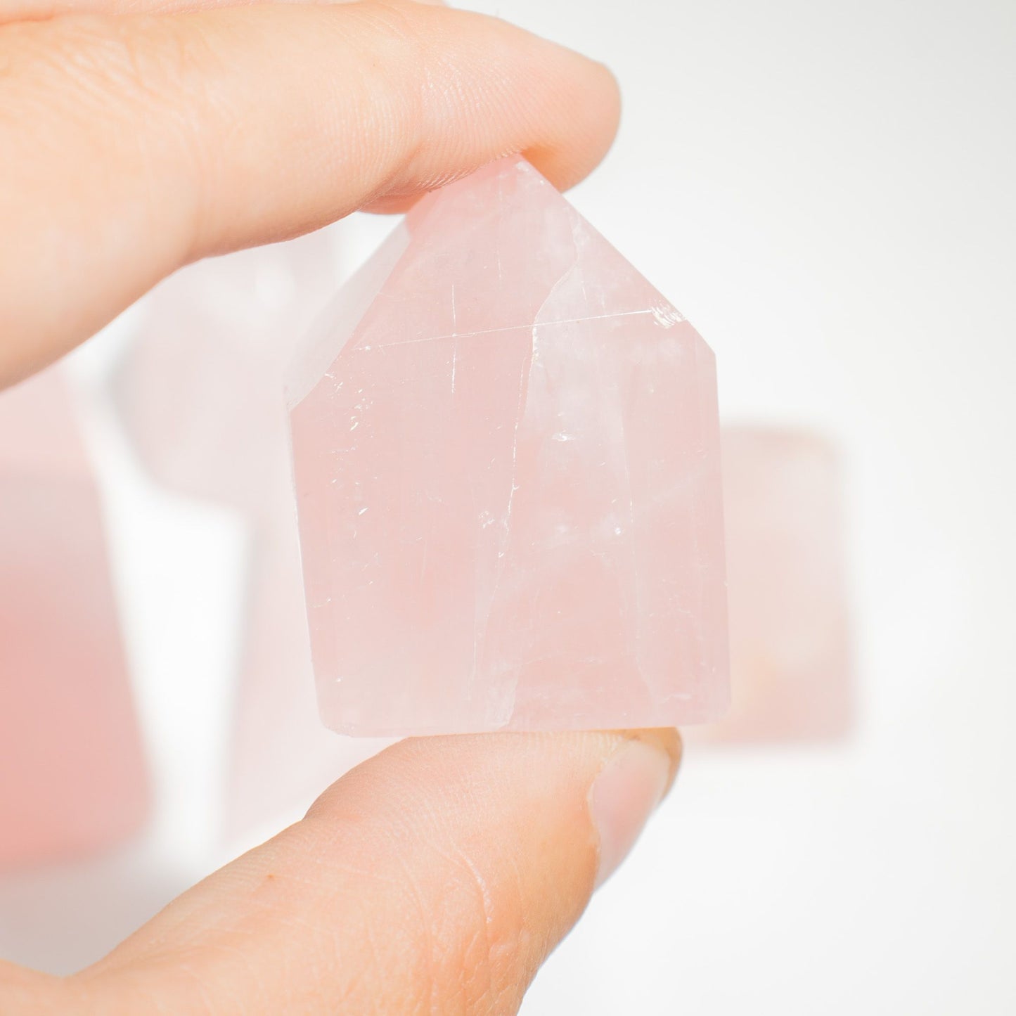 Pointe de gemme — Quartz rose indien · 6 cm