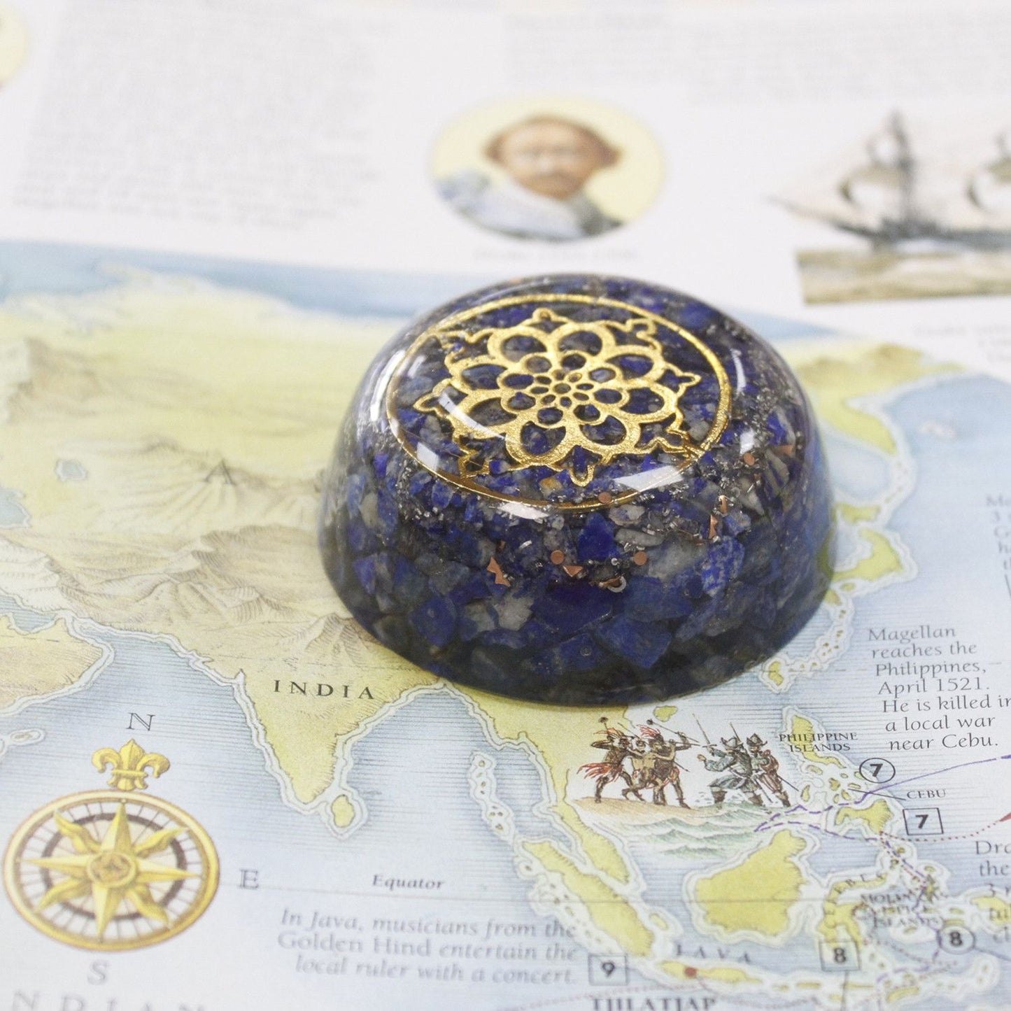 Orgonite de bureau — Lapis-lazuli