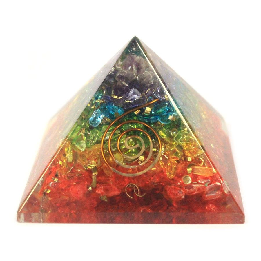 Grande pyramide d’orgonite — Gemmes de chakra · 70mm
