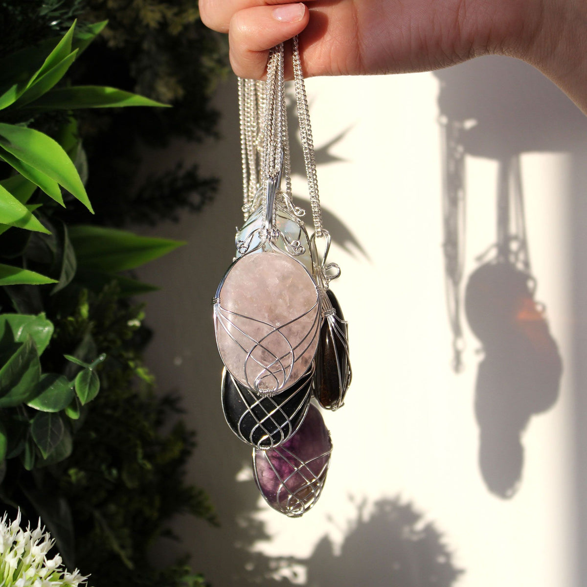 Collier de gemmes en spirale, quartz rose — vue 3