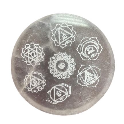 Plaque de charge en sélénite — Motif chakra · 8cm