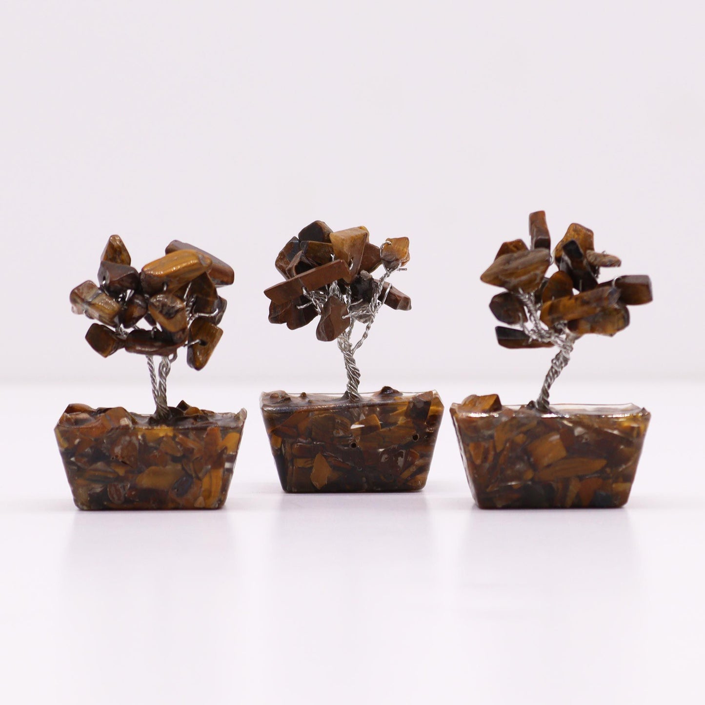 Mini arbre sur socle d’orgonite — Œil de tigre