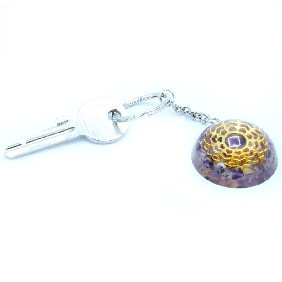 Porte-clés d’orgonite — Cœurs de mandala d’améthyste