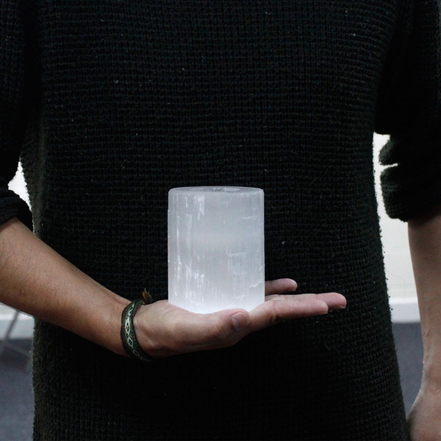 Bougeoir en sélénite — Cylindre · 10 cm