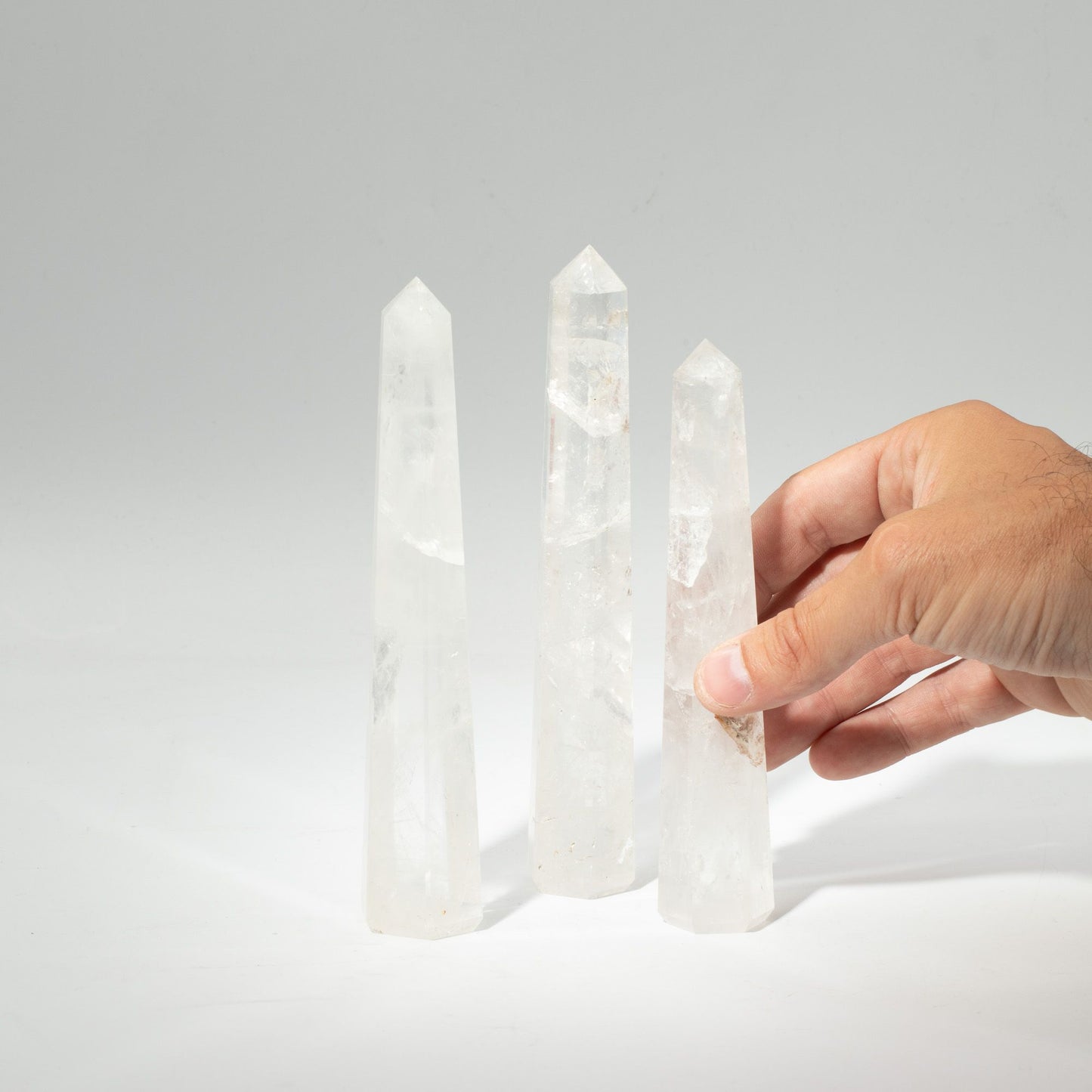 Obélisque à six faces — Cristal de roche · 17 cm