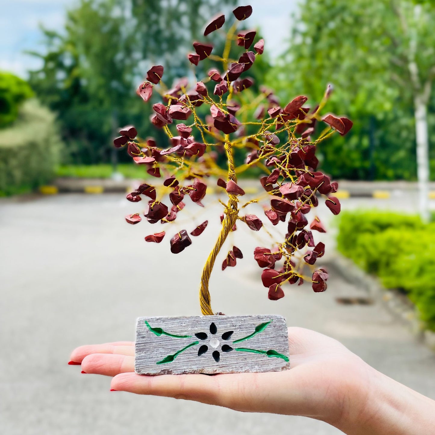 Arbre de gemmes — Jaspe rouge