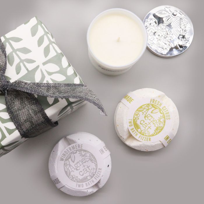 Coffret: bombes de bain de Windermere & agrumes + bougie de lune de velours
