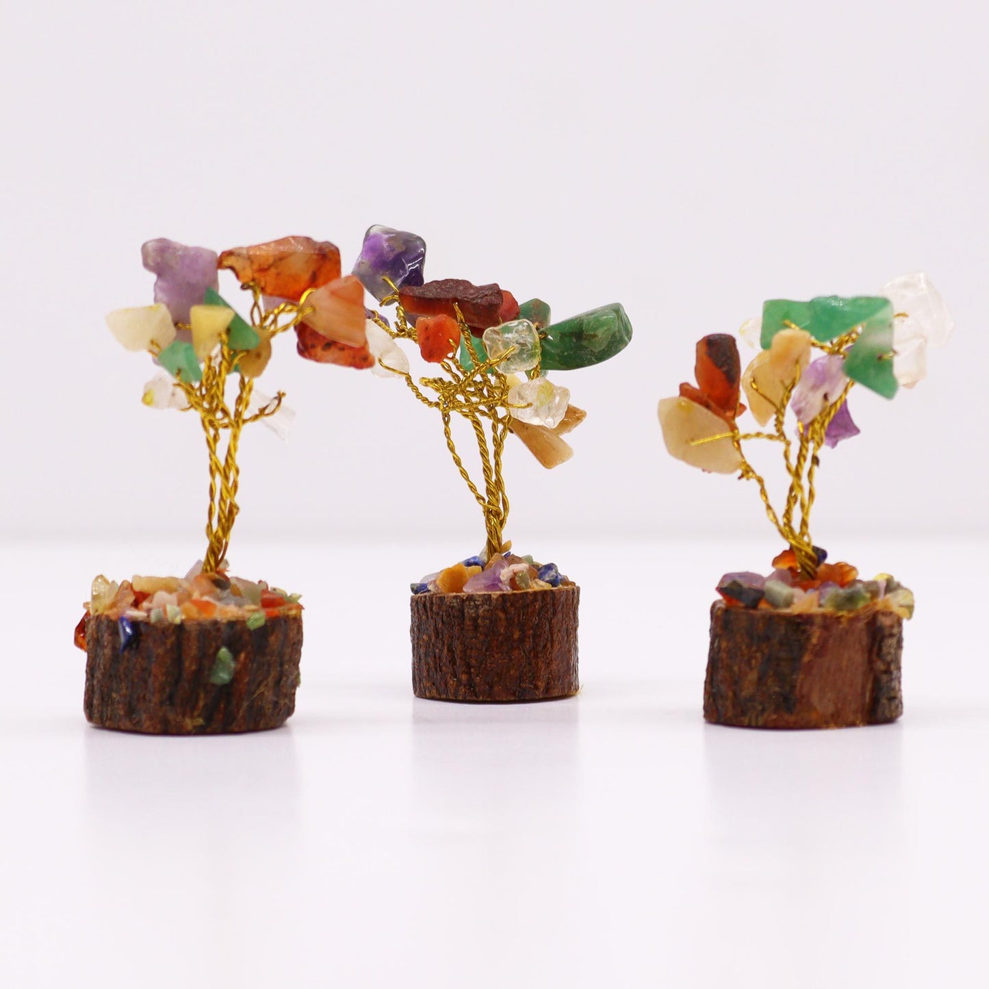 Mini arbre sur socle bois — Pierres assorties