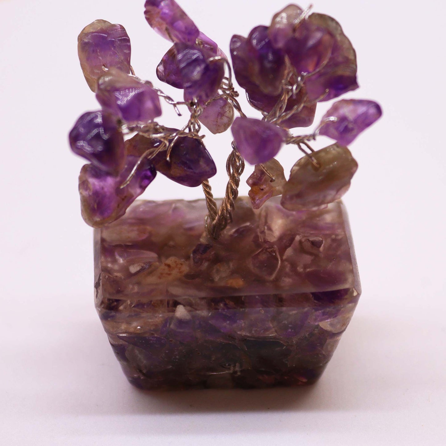 Mini arbre sur socle d’orgonite — Améthyste