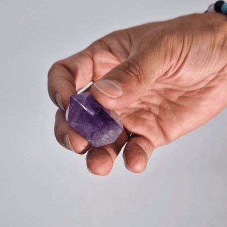 Pointes d’améthyste de couleur intense — Petit format · 4 à 5,5 cm