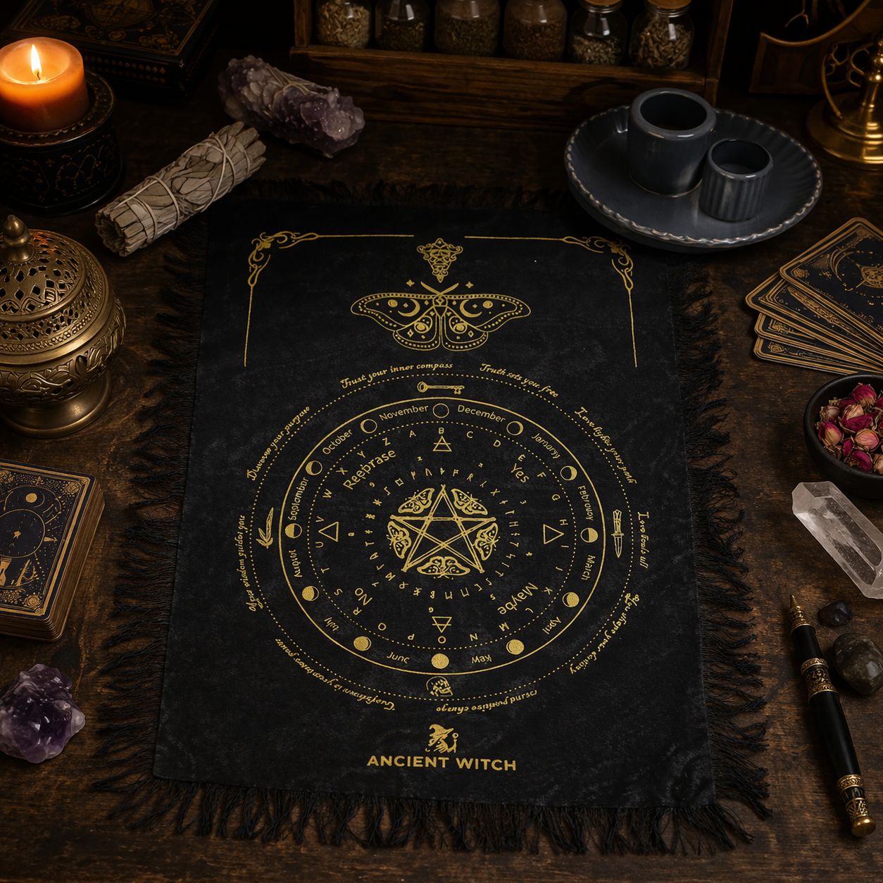 Toile de divination à pendule — Noir & doré