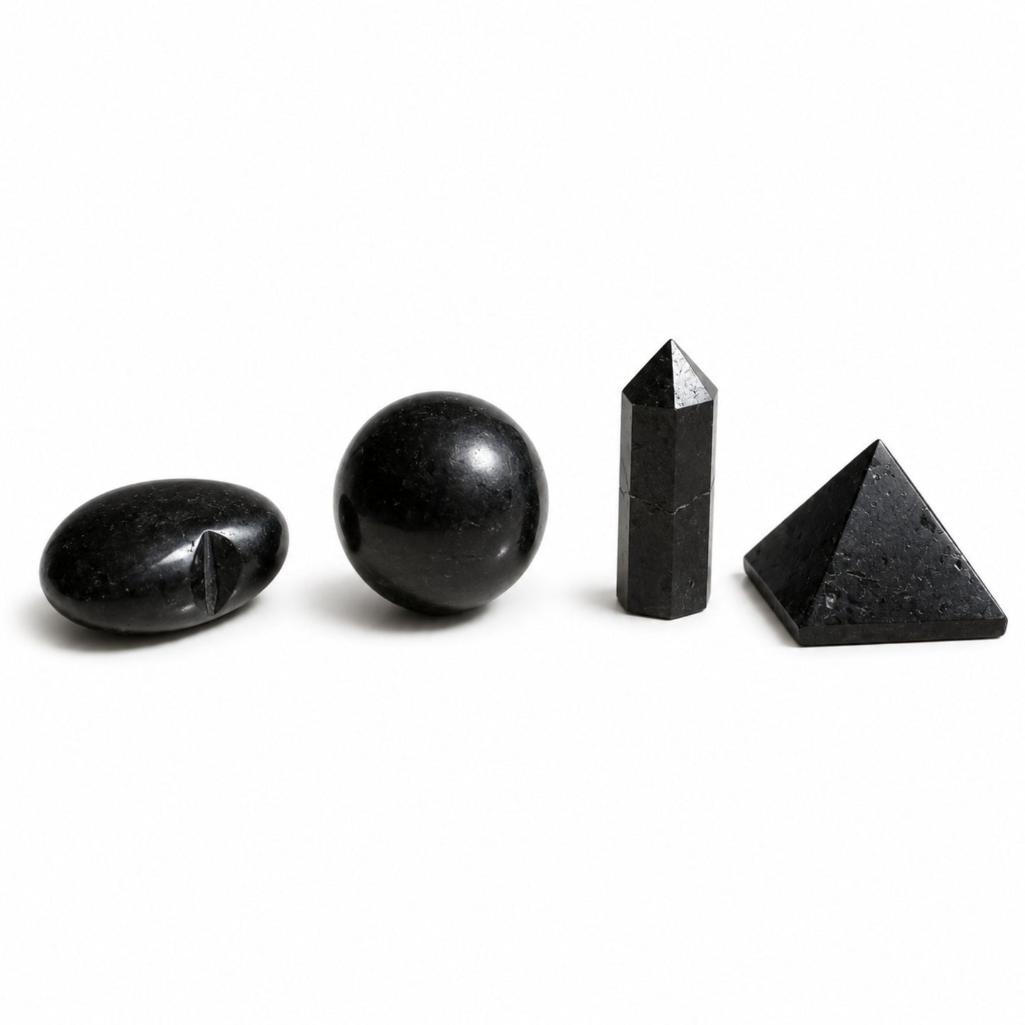 Pierre brute — Quatre formes · Tourmaline noire