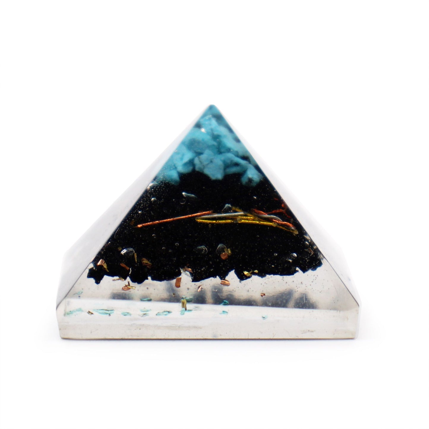 Petite pyramide d’orgonite — Éclats de pierres & cuivre · 25mm