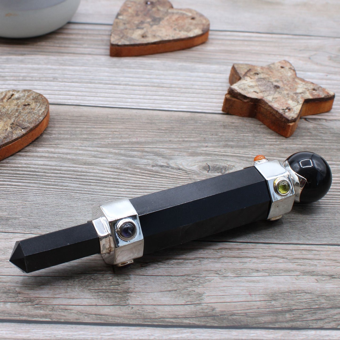 Baguette de soin de cristal hexagonal — Agate noire · 12 cm