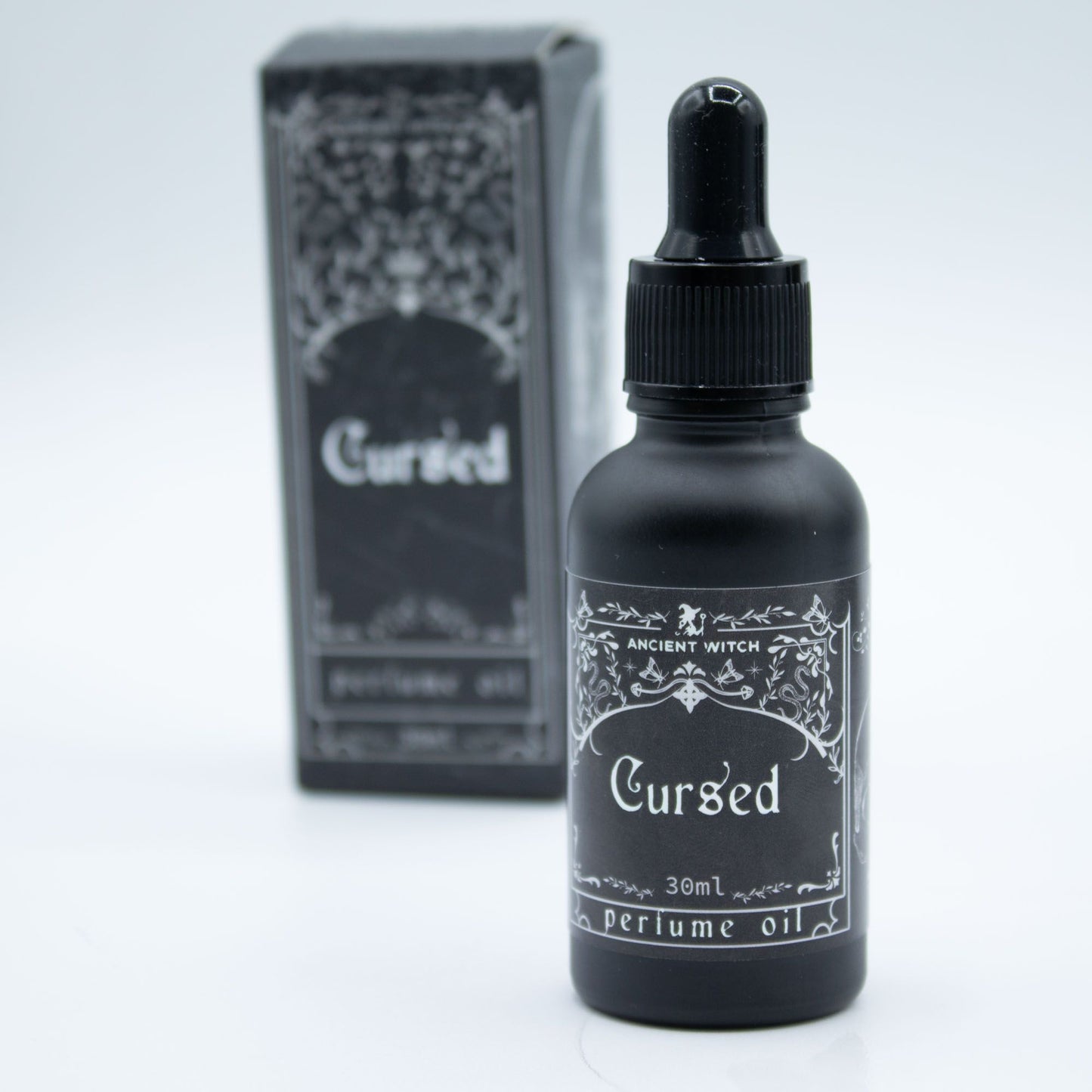 Huile parfumée de sorcière ancestrale — Maudit