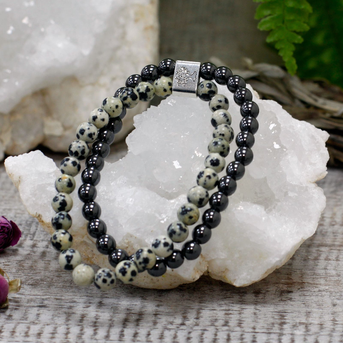 Duo de bracelets magnétiques en jaspe dalmatien — vue 3